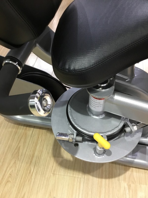 product-1-1 BMW-018底部细节_副本.jpg